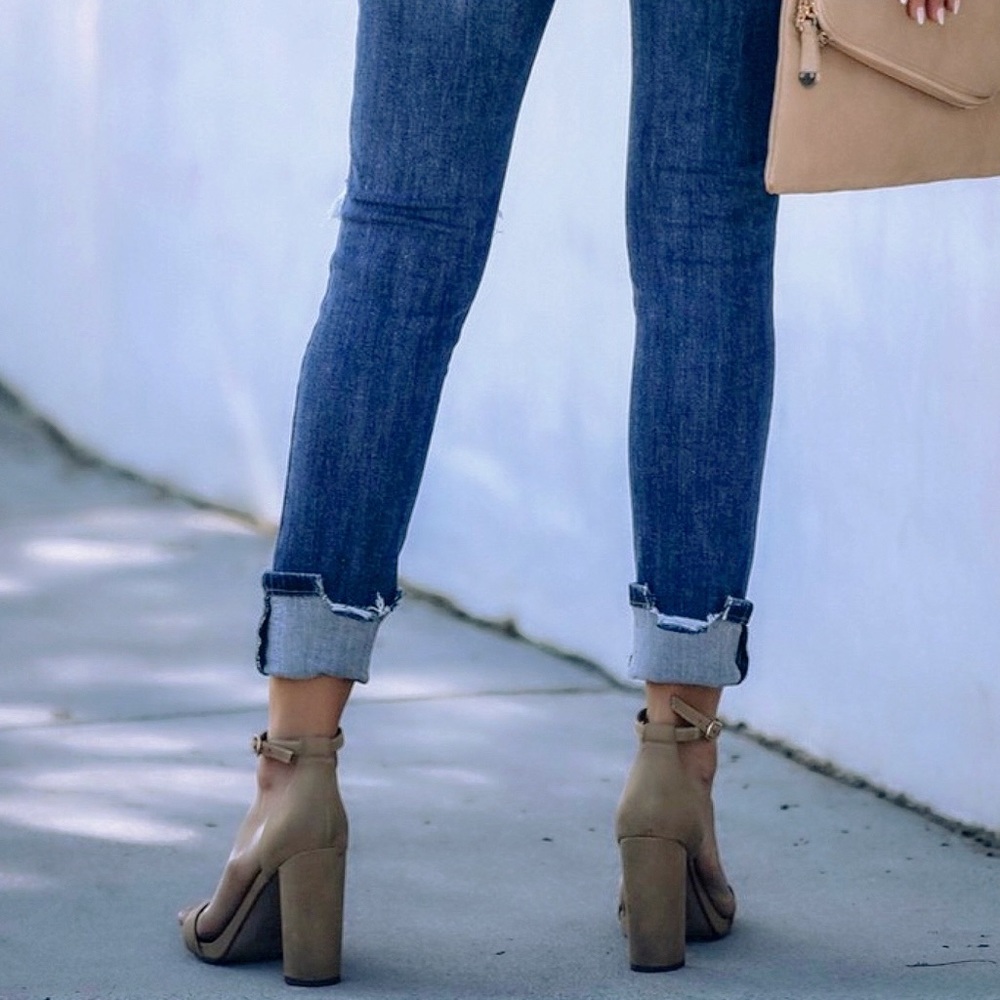 Kancan | Universal Mid Rise Distressed Skinny Jeans Dark Wash - Picture 8 of 14